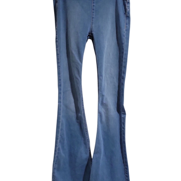 Free People Women's Penny Pull-on Flare Stretch Denim Jeans Size 25 Med Wash - Picture 7 of 16